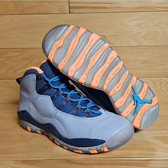 Air Jordan 10 Retro GS Size 5 Youth Bobcats Wolf Grey Basketball Shoe 310806-026 - Picture 3 of 13